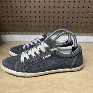 Taos Footwear Gray Canvas Sneakers-size says 9/40 but fits like 8.5